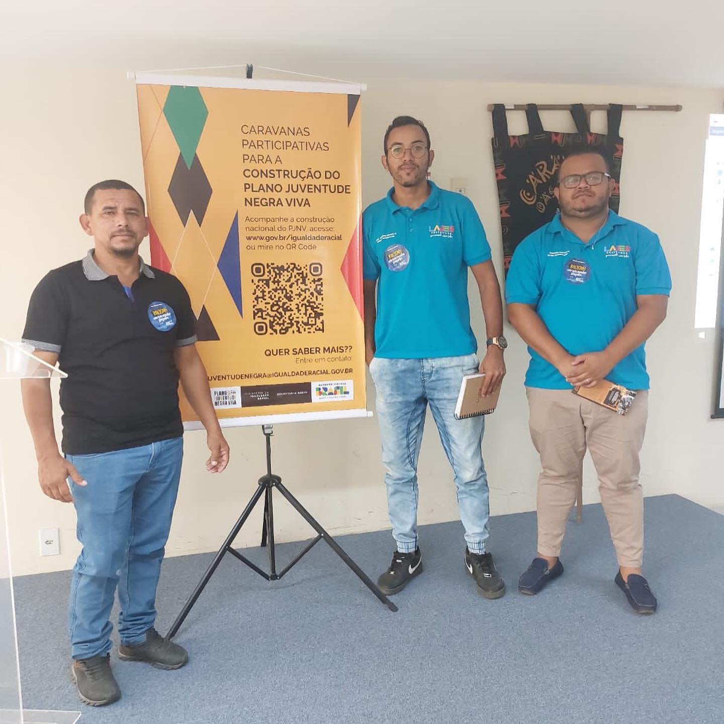 Leia mais sobre o artigo “CARAVANA PARTICIPATIVA DO PLANO JUVENTUDE NEGRA VIVA”