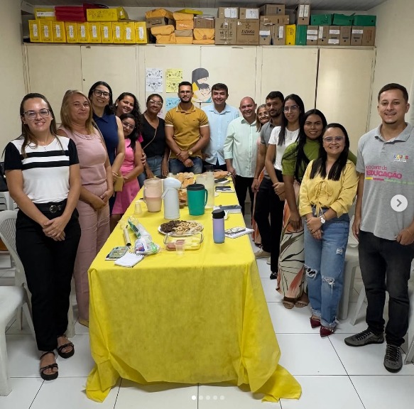 Leia mais sobre o artigo Hoje pela manhã, realizamos a primeira reunião do ano com os diretores das nossas escolas.