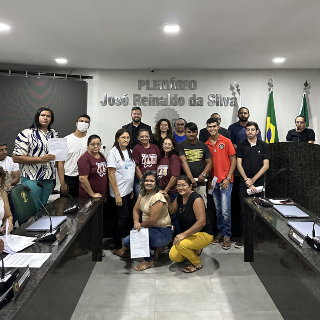 Leia mais sobre o artigo Prefeitura de Lajes realiza Ato de Assinaturas da Lei Aldir Blanc com artistas e coletivos culturais