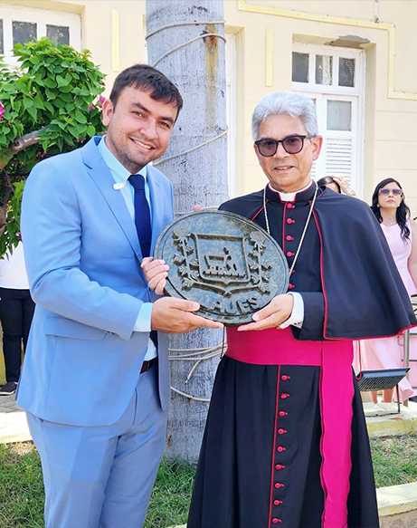 Leia mais sobre o artigo Prefeitura de Lajes recebe visita pastoral do Arcebispo Metropolitano de Natal