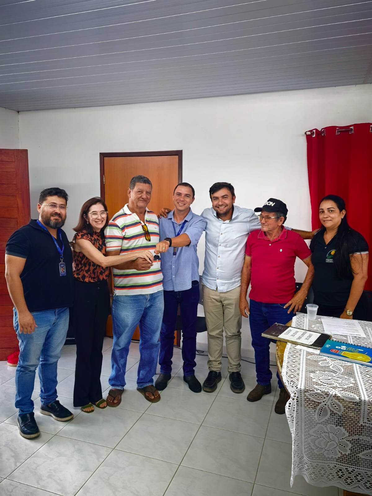 Leia mais sobre o artigo Prefeitura firma parceria para garantir trator à região da Serra do Lombo